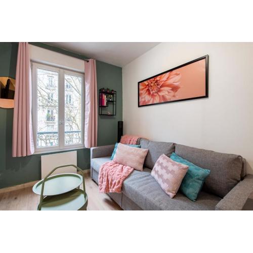 Stylish & Elegant I Metro is only 1minute away I Near Montmartre
