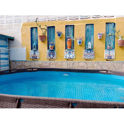 Stylish family villa, near beach,prive parking,WIFI