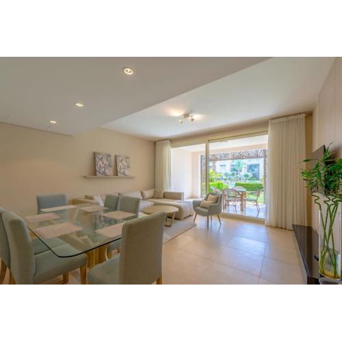 Stylish Gouna Escape 2BR Mangroovy Beach Pool Access