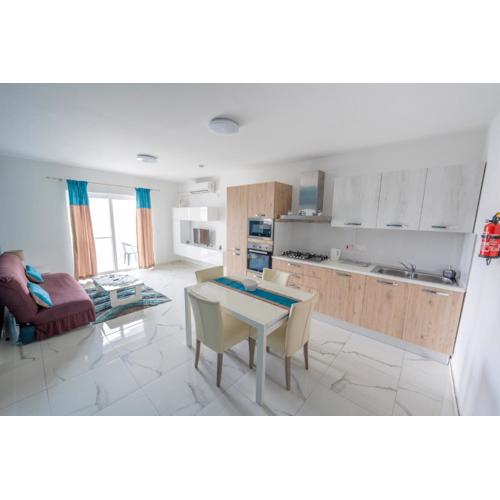 Stylish, Modern & Spacious 1BR Apartment close to Salina Bay - Bugibba