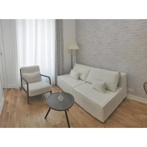Stylish Parisian Flat near Eiffel Tower