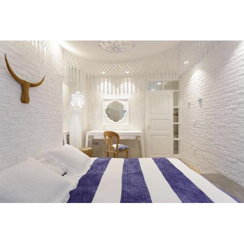 Stylish, Quiet & Relaxing, a Hidden Gem near the Acropolis