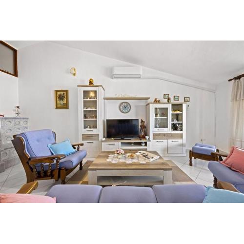 Stylish Sea View 2 bedroom Apartment with terrace