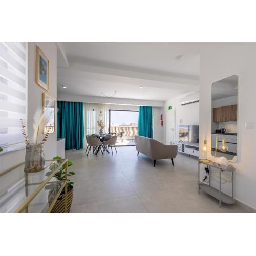 Stylish Side Seaview Penthouse By Quicktrips
