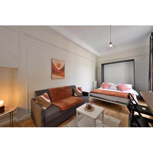 Stylish Studio - Champs-Élysées - Perfect Paris Stay