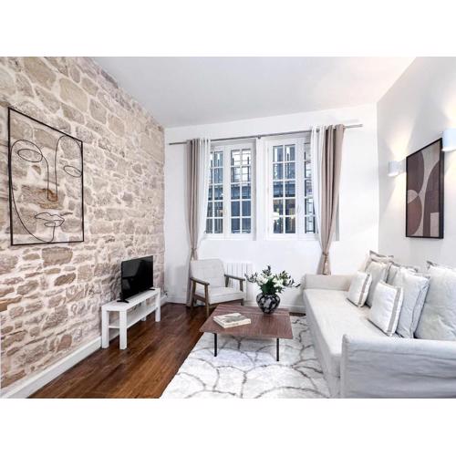 Stylish Studio in Le Marais