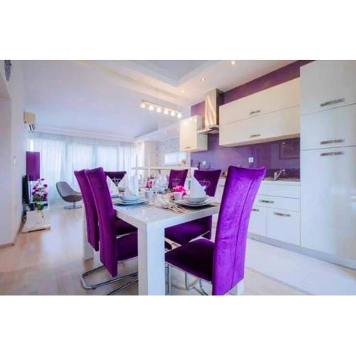 Stylish suburb apartment with private parking & wifi, between city centre and Brijuni pristine seaside