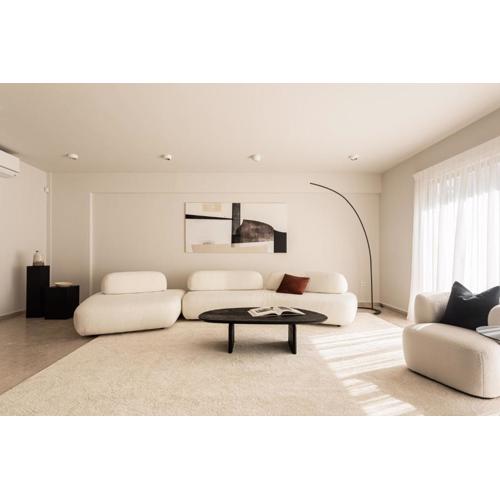 Sublime Townhouse by Zoia Living