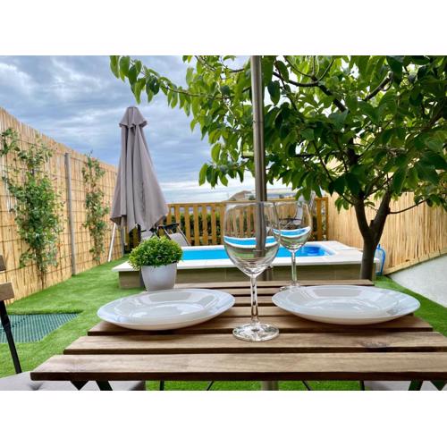 Suite Breeze - Private Heated Pool