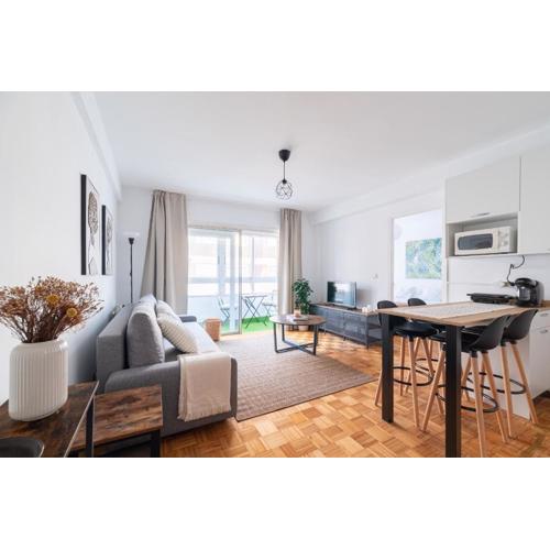 Suite By Llorente