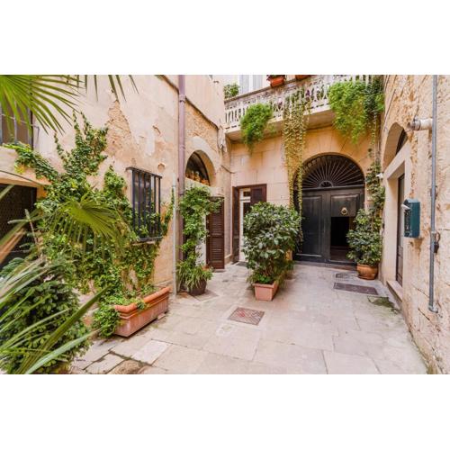 Suite Corte Volturio by BarbarHouse