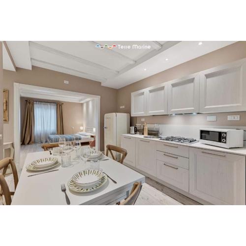 Suite del Golfo, Terremarine