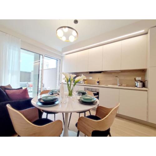 Suite Dream piano terra ampia corte e posto auto