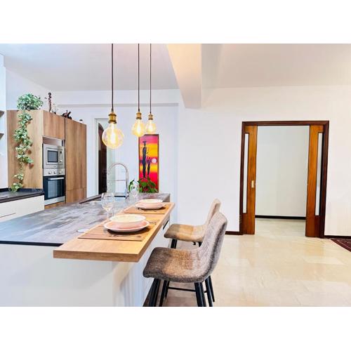 Suite EnEs con terrazza panoramica, idromassagio