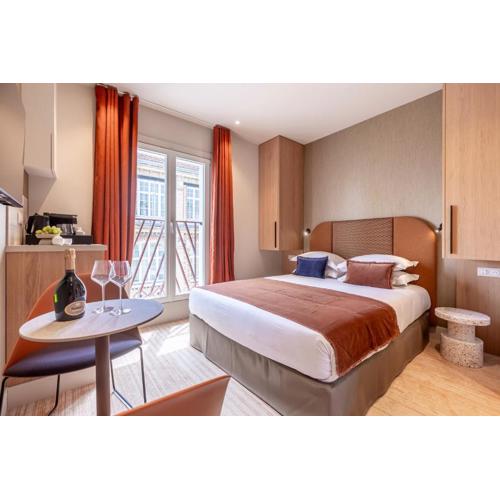 Suite FL By Sweett