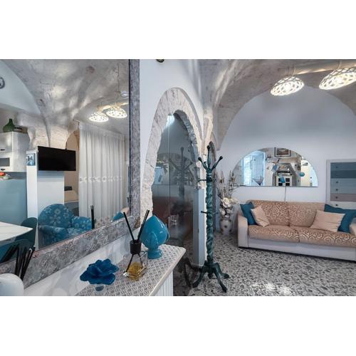 Suite la casa nel vico due intera casa a Euro 150