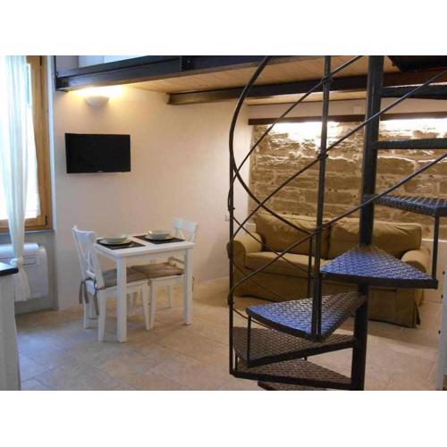 Suite Minerva 10 steps from Piazza Civica