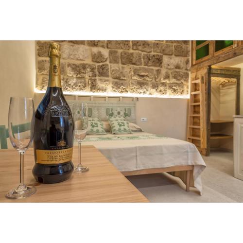 Suite ZaccariaExclusive Suite w private entrance