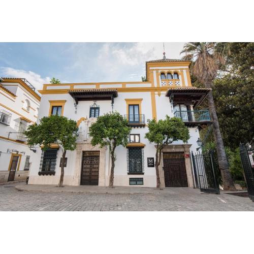 Suites Murillo Plaza Sta. Cruz