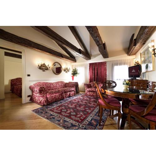 Suites Torre Dell\