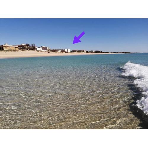 SULLA SPIAGGIA VILLETTA A SCHIERA int.11