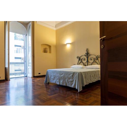 Sulla Via del Teatro
