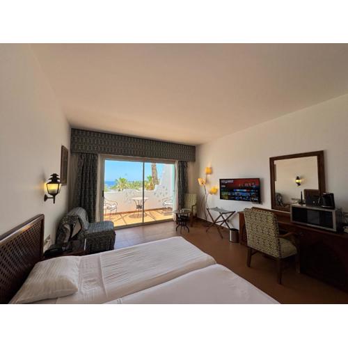 Sultan Sunscape - Premium Sea View Apartment at Domina Coral Bay