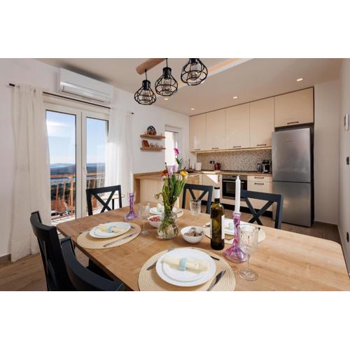 Summer Breeze apartment - Quiet place with a spectacular view and a garden