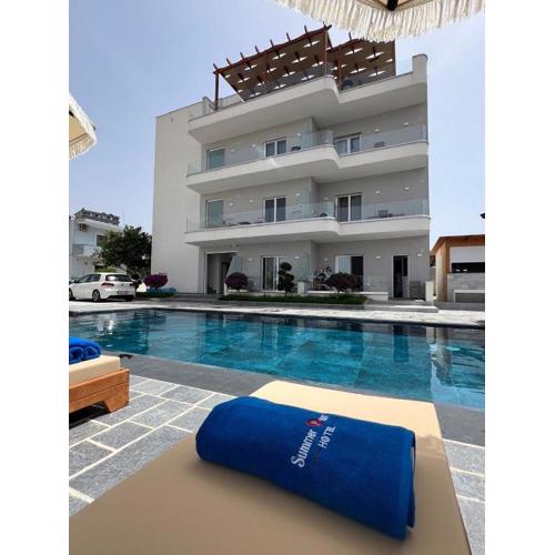 Summer Point Hotel