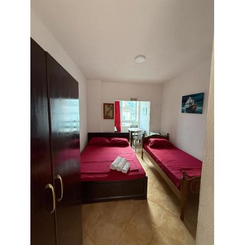 Summer Rooms