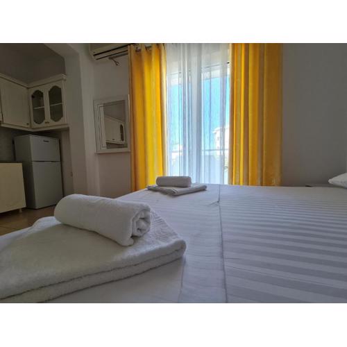 Summer Time Hotel
