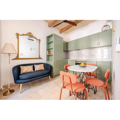 Sumptuous townhouse with roof terrace AGAL1-1