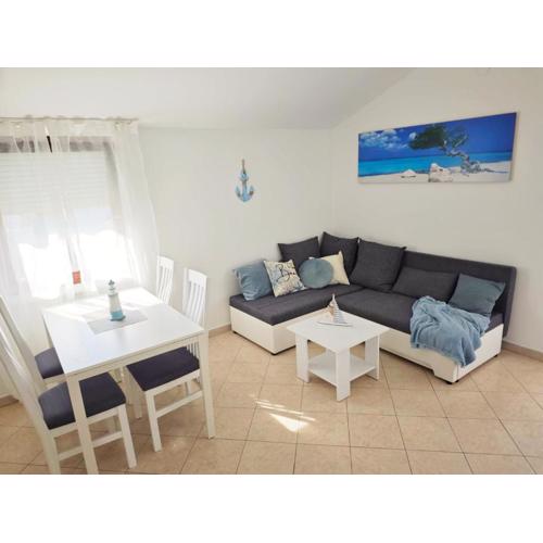 Sun and Sea Apartmani Vir