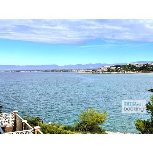 Sun Beach El Mirador, frontal al mar