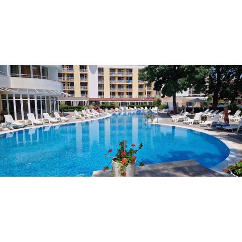 Sun Palace Suites