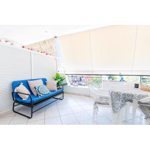 Sun & Sea Escape Charming Vacation Apartment in Voula on Athen\