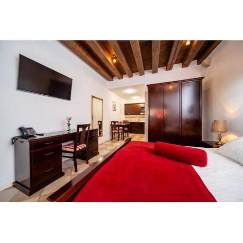 SUNce Palace Apartments with free offsite parking
