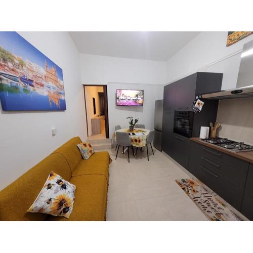 Sunflower Maltese House in Sliema