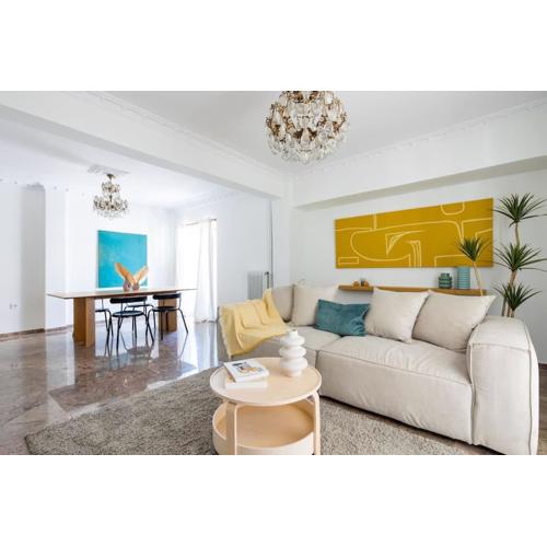 Sunlit Retreat 2-Bed Apartment