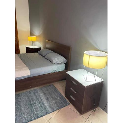 Sunny 2BR apartment in St Julians