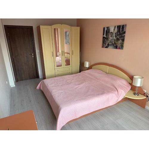 Sunny and cosy appartment in Admiral Plaza hotel