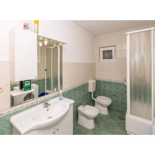 Sunny and Sleek Apartment Kastel Novi with Terrace