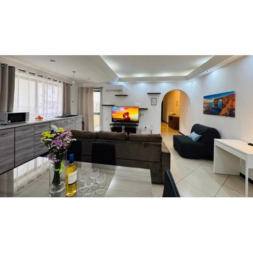 Sunny Apartment Gzira