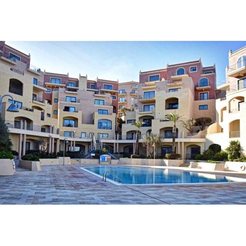 Sunny Apartment in Tas-Sellum Mellieha, Malta.