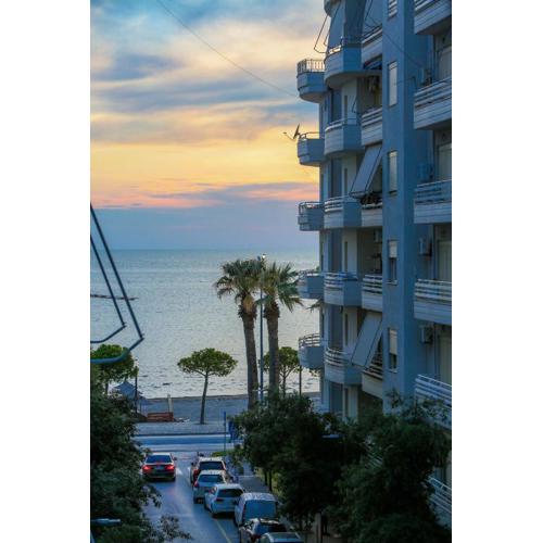 Sunny Apartments
