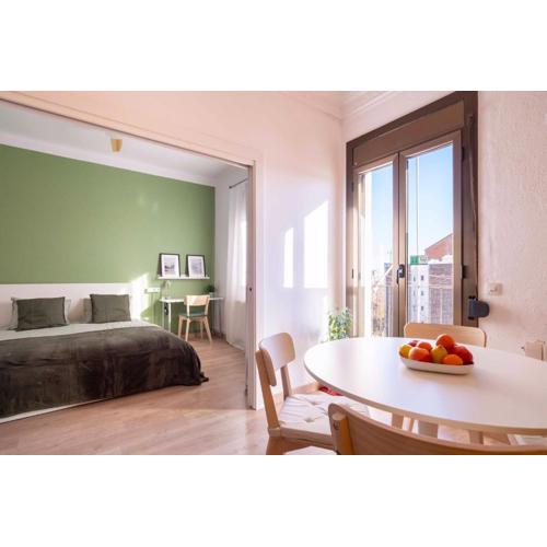 Sunny Apt Barcelona 22@