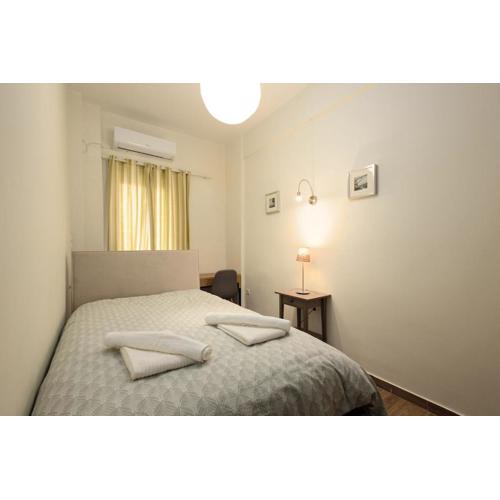 Sunny Athenian Apartment