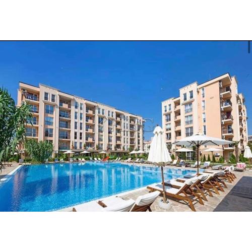 Sunny Beach appartement 6 pers avec Piscine