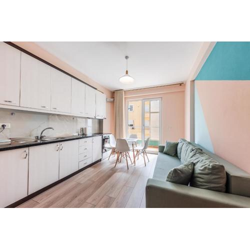 Sunny Central Apartment