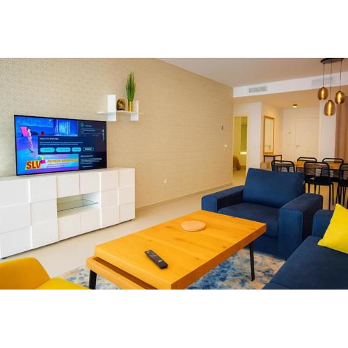 Sunny Costa del Sol Apartment Retreat